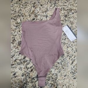 New With Tags Lululemon Body Suit